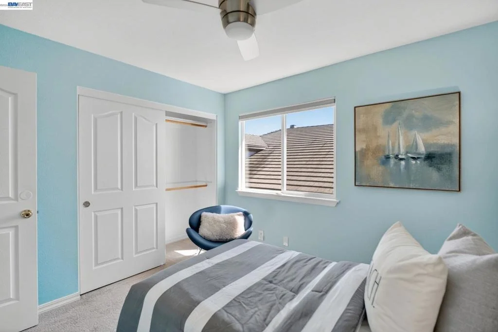 Photo of 7943 Pineville Cir
