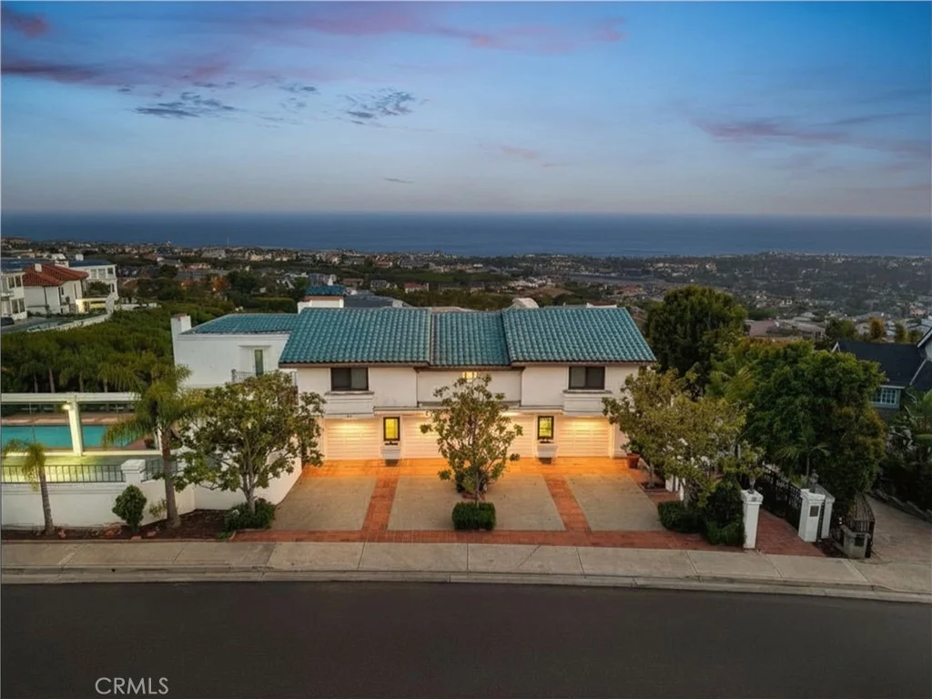 Photo of 21 Ridgeline Drive