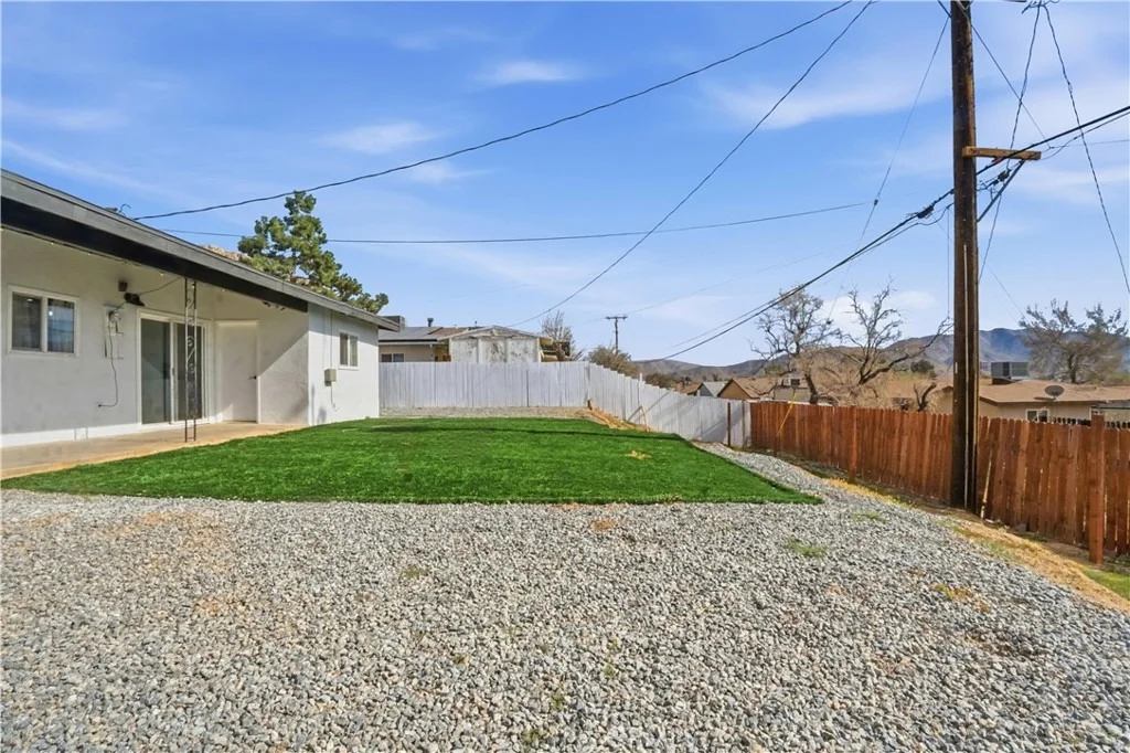 Photo of 23921 South
