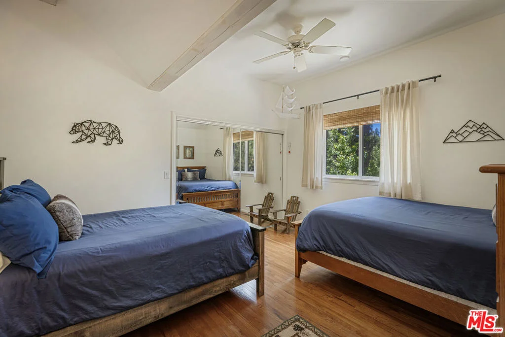 Photo of 208 Knoll Road