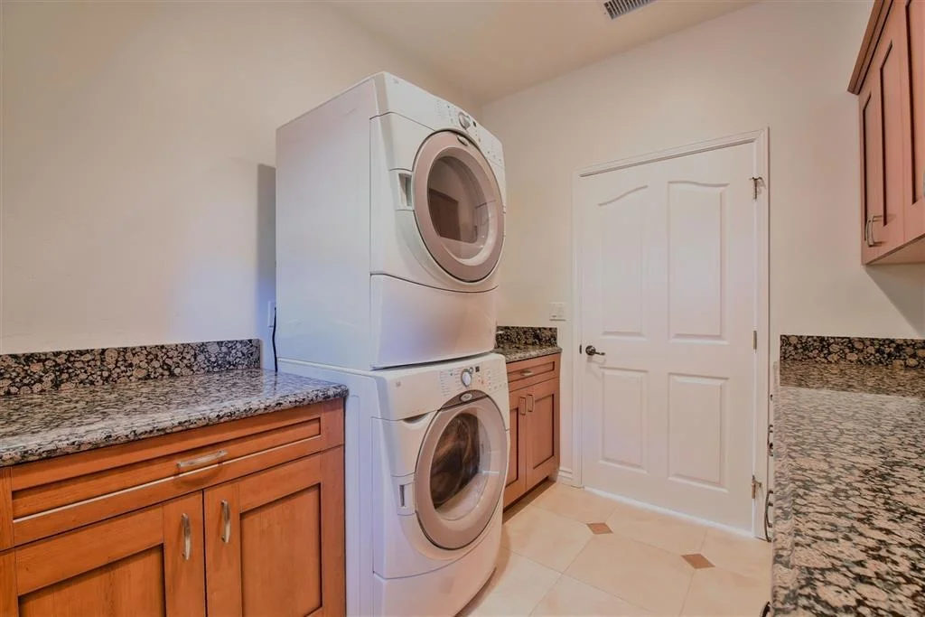 Photo of 1753 Elevado
