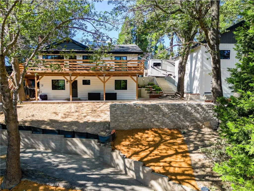 Photo of 374 Dunant