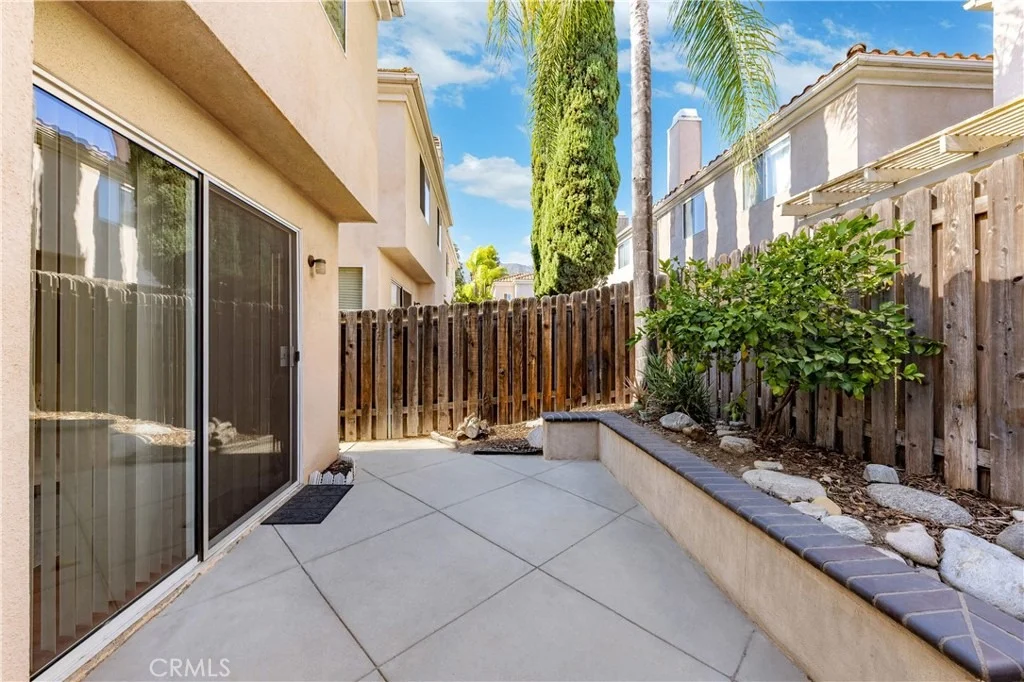 Photo of 1232 Mission Pl