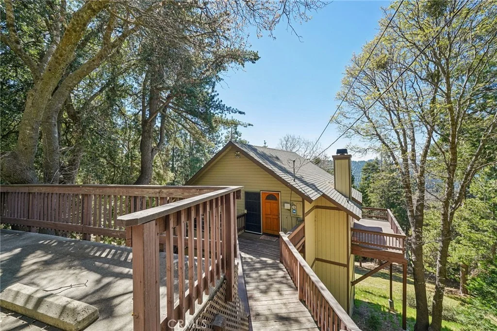 Photo of 25274 North Road