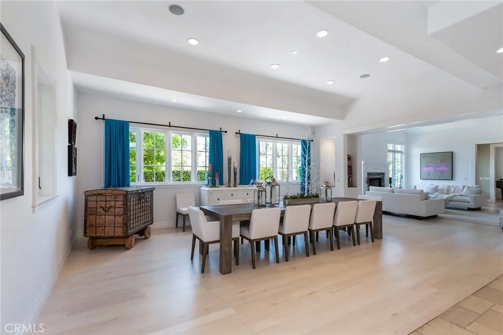 Photo of 5600 ROUND MEADOW Road