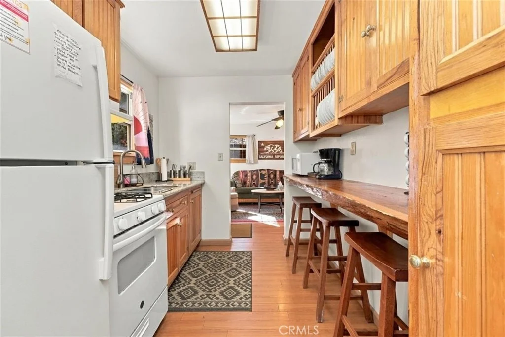 Photo of 42770 Cedar