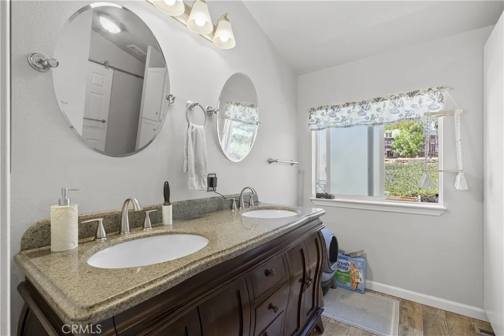 Photo of 9914 W Lilac Road