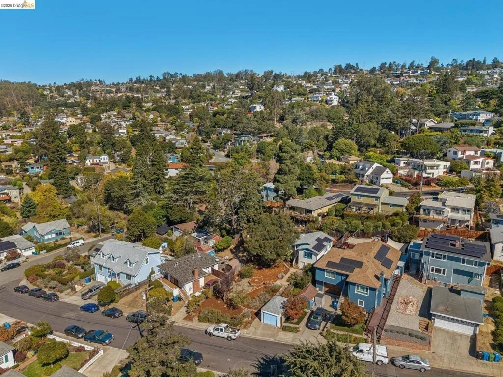 Photo of 722 Avila Place