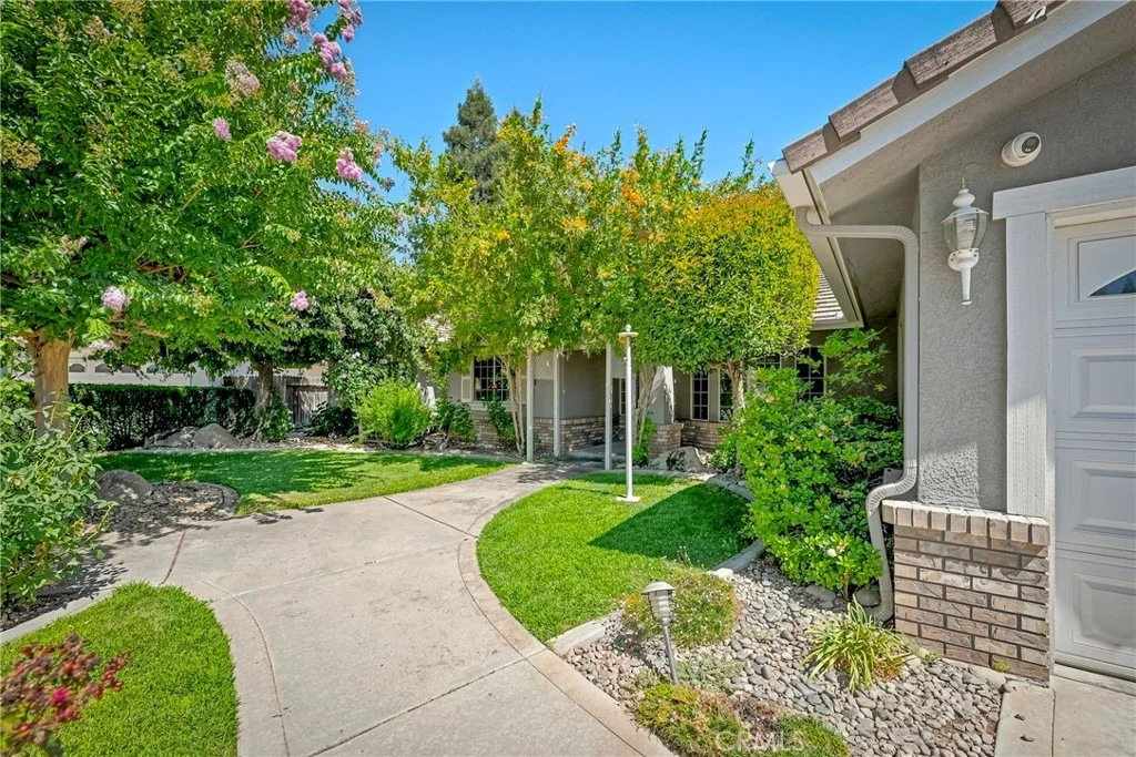 Photo of 686 Mockingbird Court