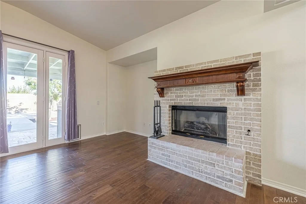 Photo of 40670 Oakbridge Way