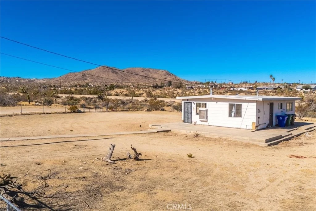 Photo of 59200 Barron Drive