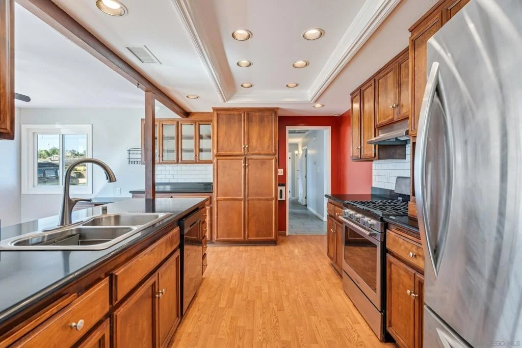 Photo of 1583 Jade Ave