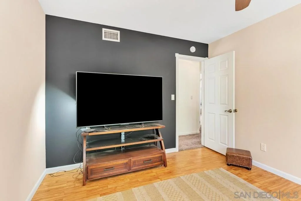 Photo of 2958 Verde View Rd