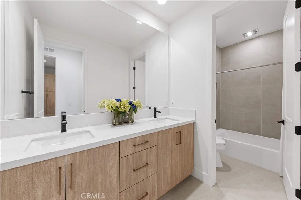 Photo of 149 Somera