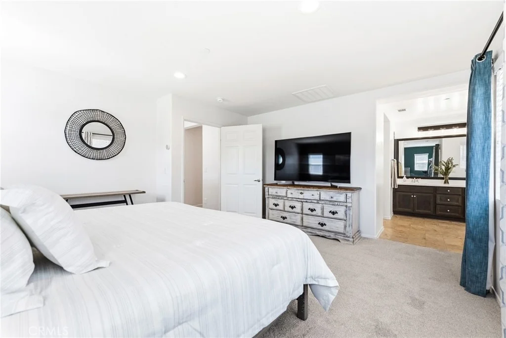 Photo of 205 Windsor Grey