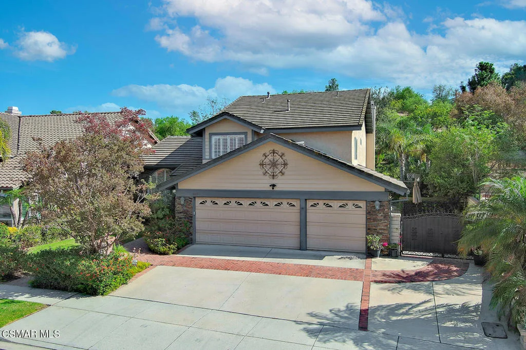 Photo of 667 Azure Hills Drive