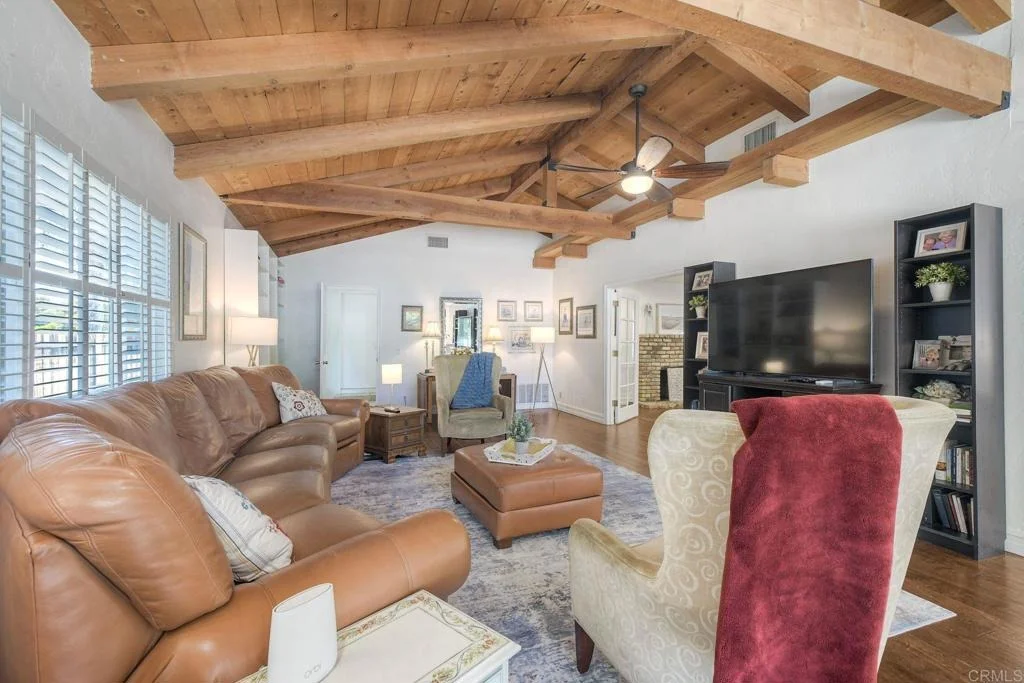 Photo of 1143 Cypress Dr