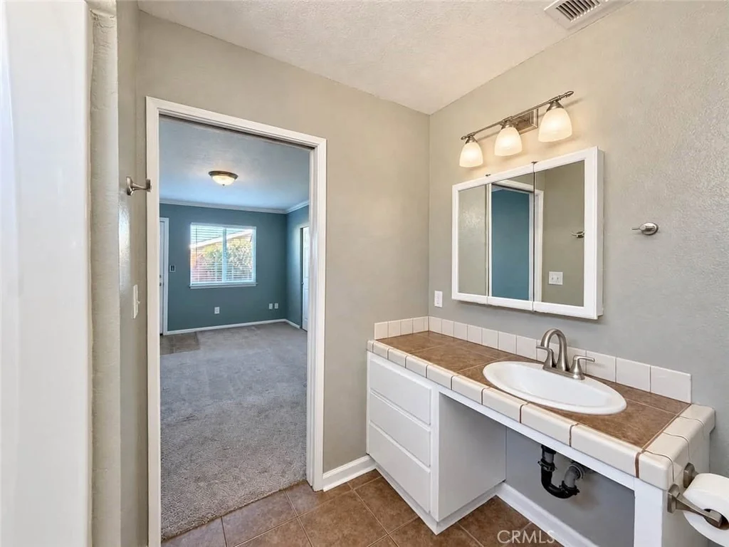 Photo of 1101 Cherry Lane