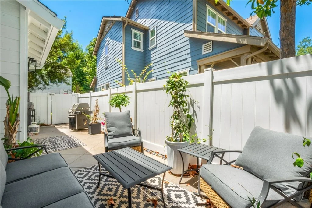 Photo of 24 Thorp Spring