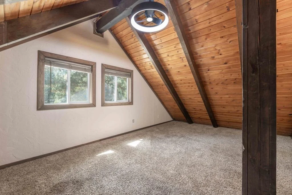 Photo of 2050 9th Lane