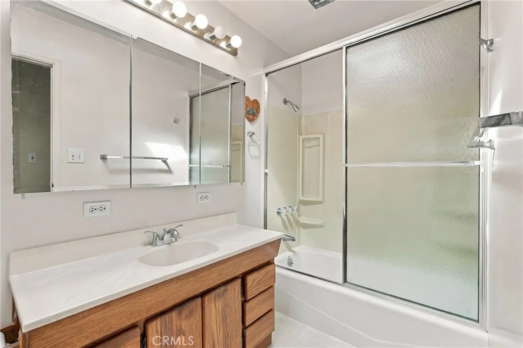 Photo of 5154 W 134th Place