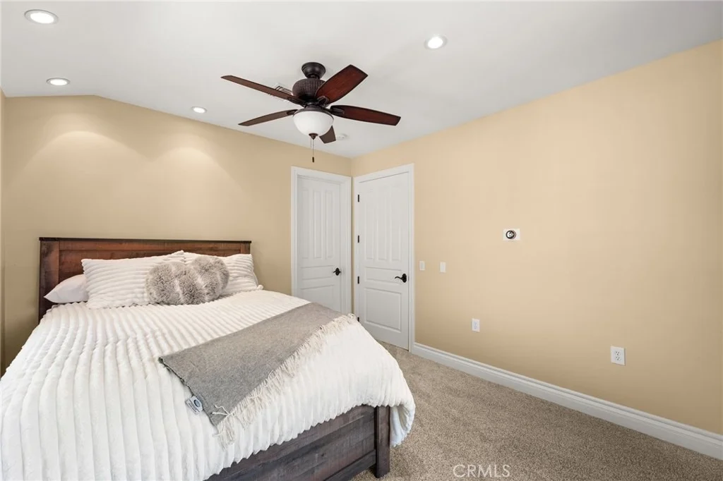 Photo of 1688 Dwight