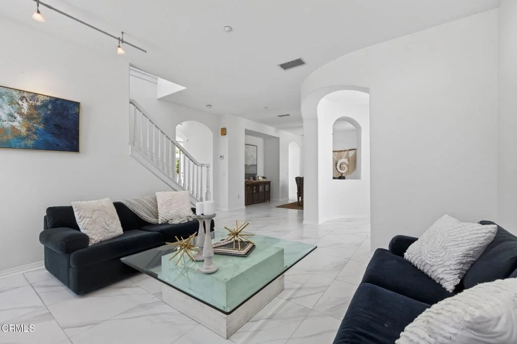 Photo of 2096 Mission Hills Drive