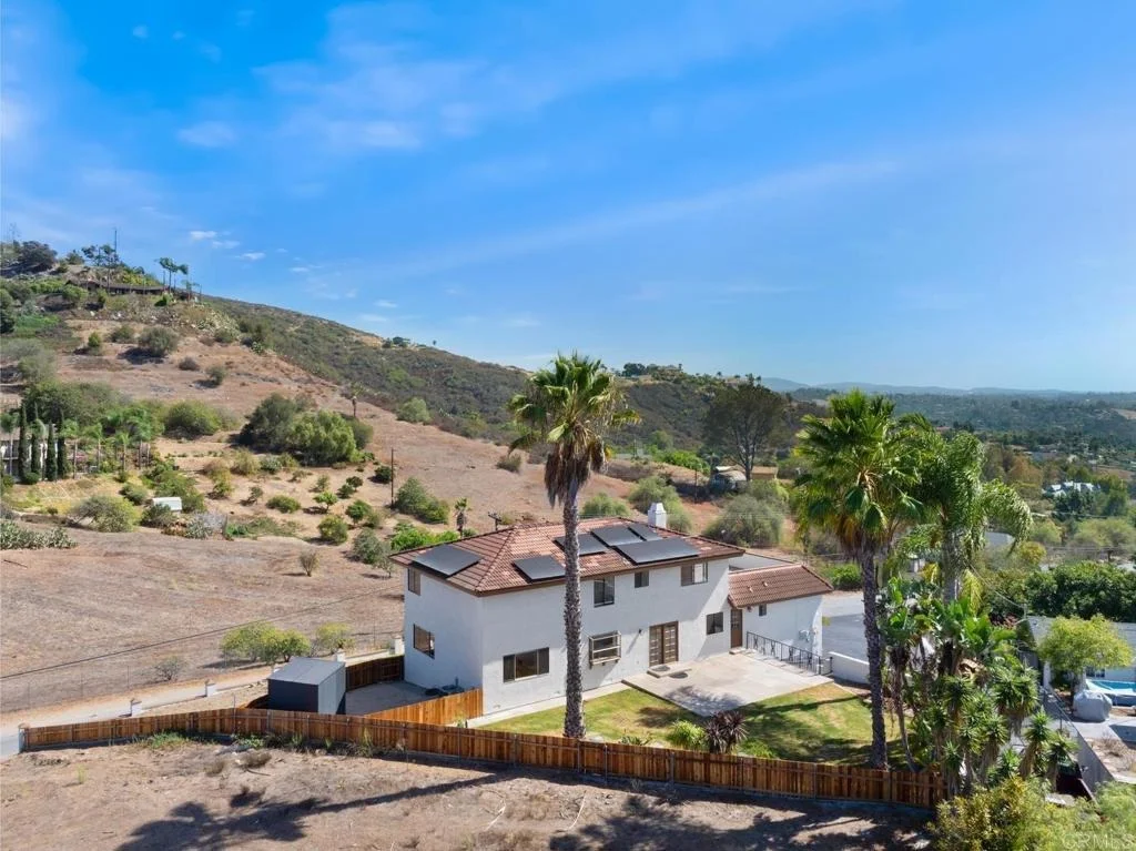 Photo of 1820 Elevado Road