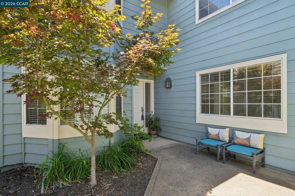 Photo of 1875 Stratton Cir