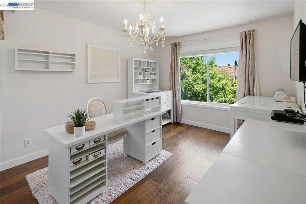 Photo of 3766 Valley View Way