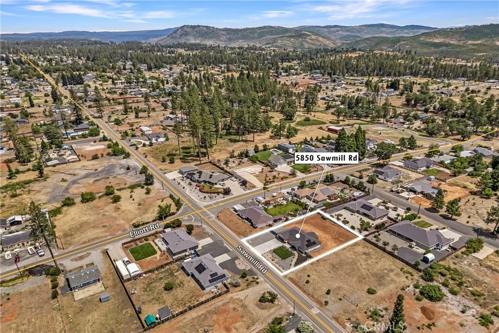 Photo of 5850 Sawmill Road
