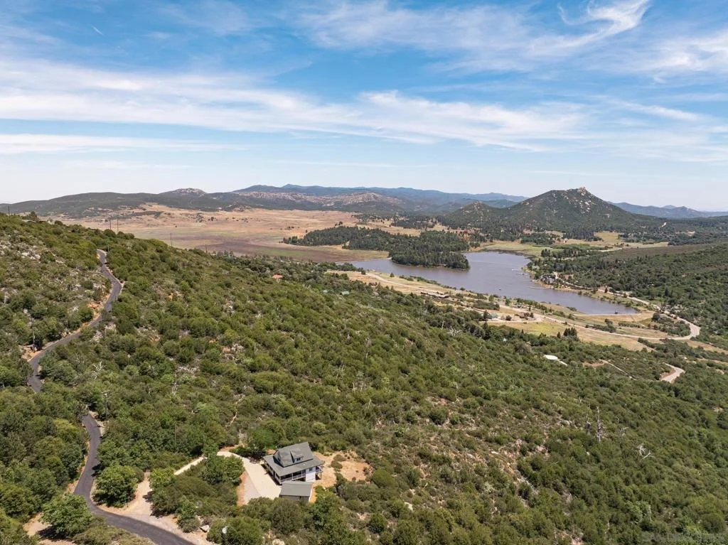 Photo of 15683 N Peak Road