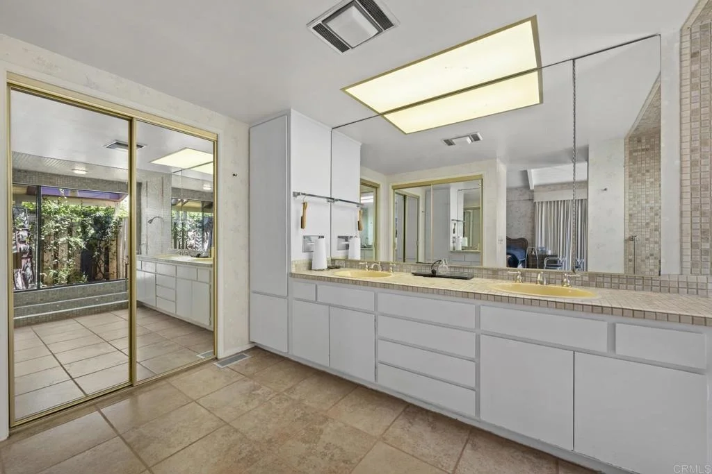 Photo of 15063 Adams Drive