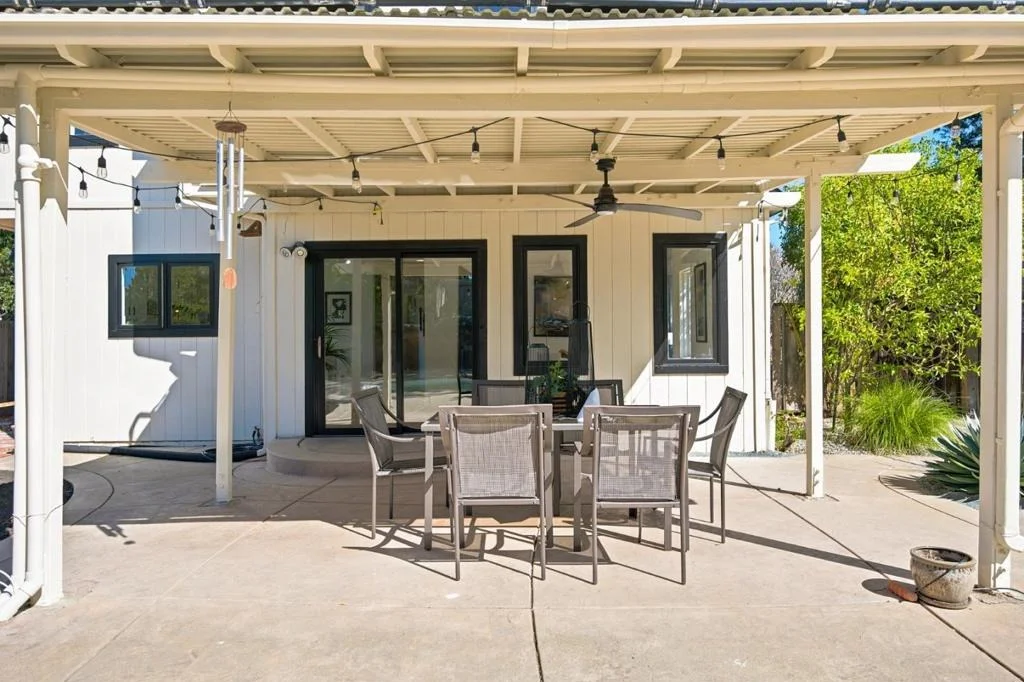 Photo of 195 Pleasant Valley Drive