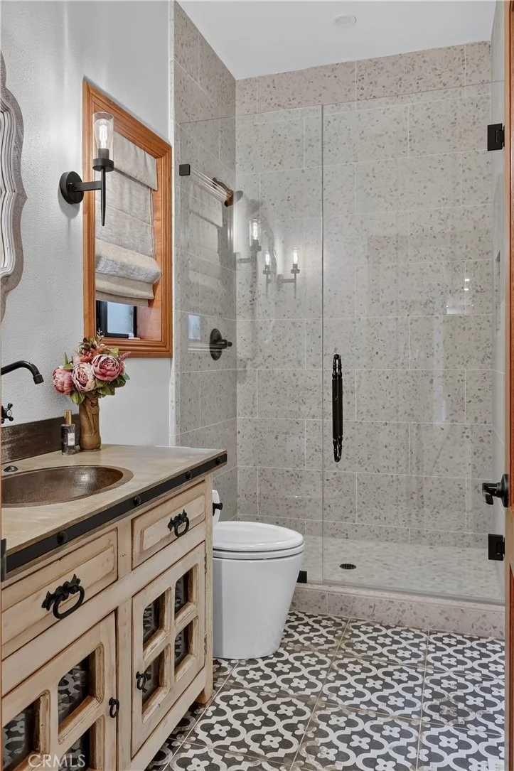 Photo of 27779 West Shore