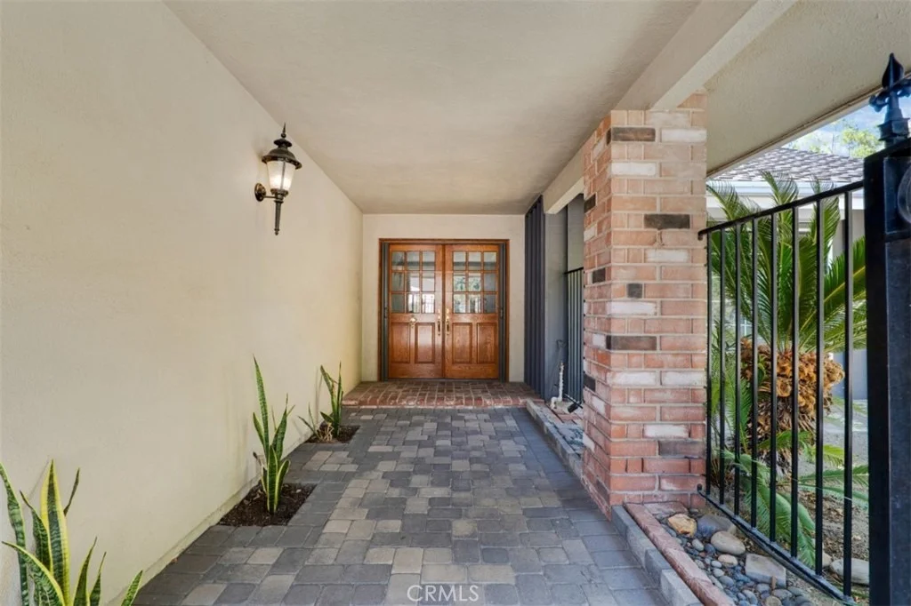 Photo of 3003 Mesa Verde Drive
