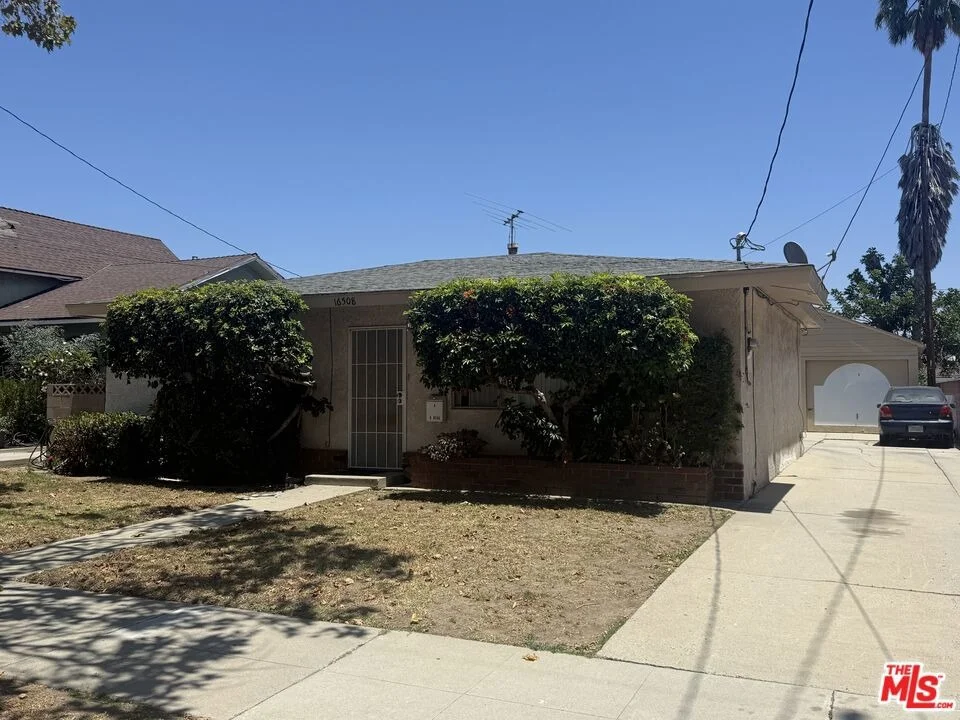 Photo of 16508 Halldale Avenue
