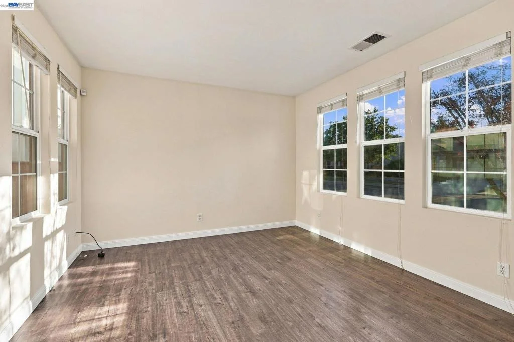 Photo of 565 Presidio Pl