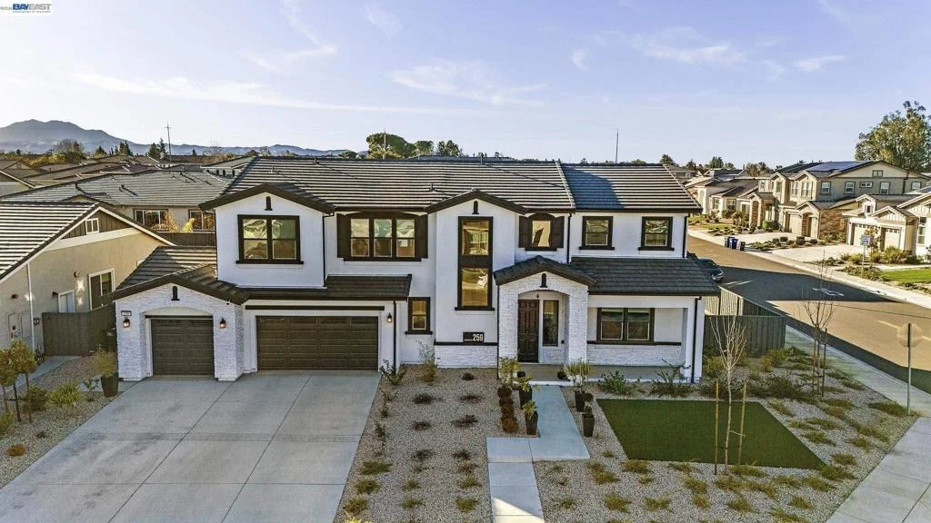 Photo of 259 Eagle Nest Dr