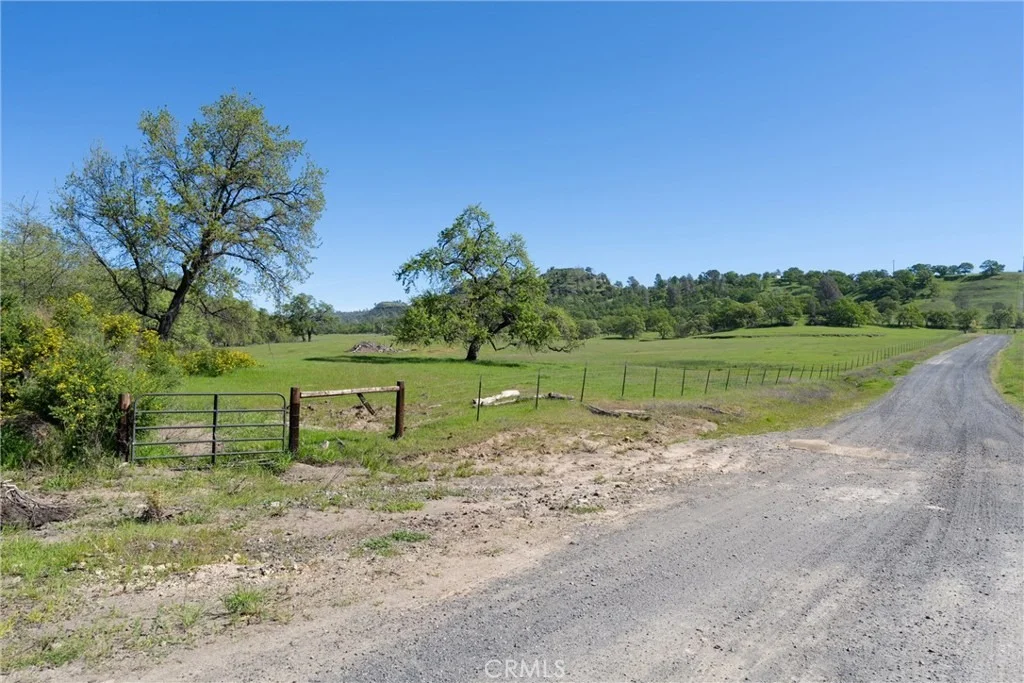 Photo of 4053 Hidden Valley