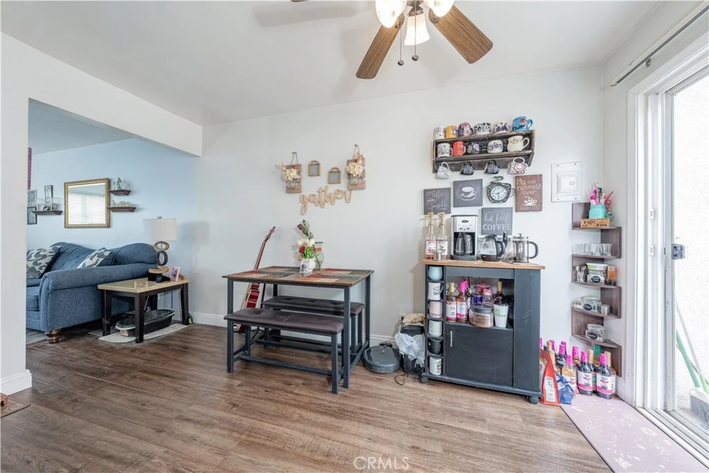 Photo of 10921 Walnut