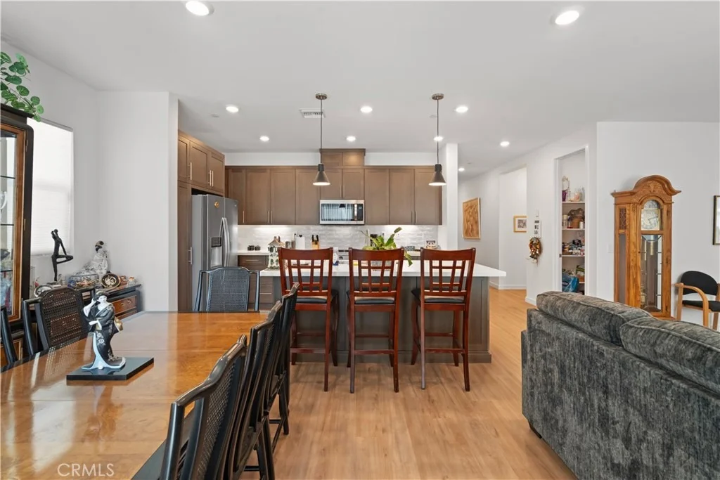 Photo of 3218 Garnet