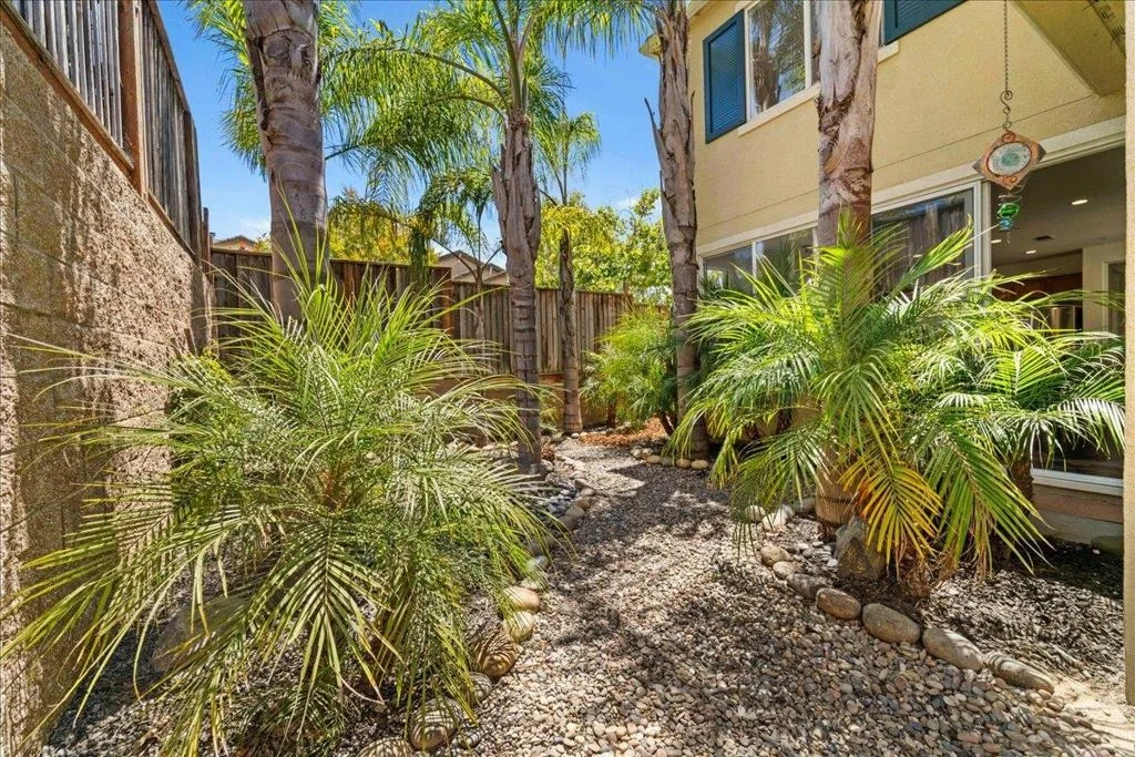 Photo of 21 La Jolla Street