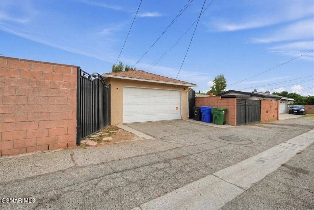 Photo of 16938 Lassen Street