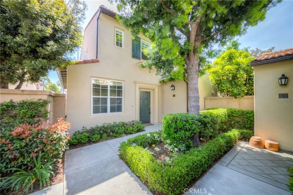 Photo of 70 Avondale