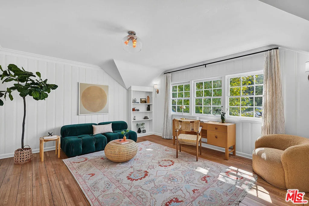 Photo of 9305 Hazen Drive