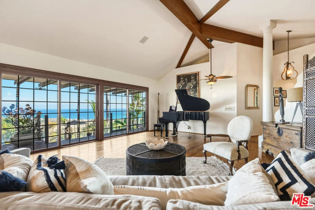 Photo of 3400 Coast View Drive