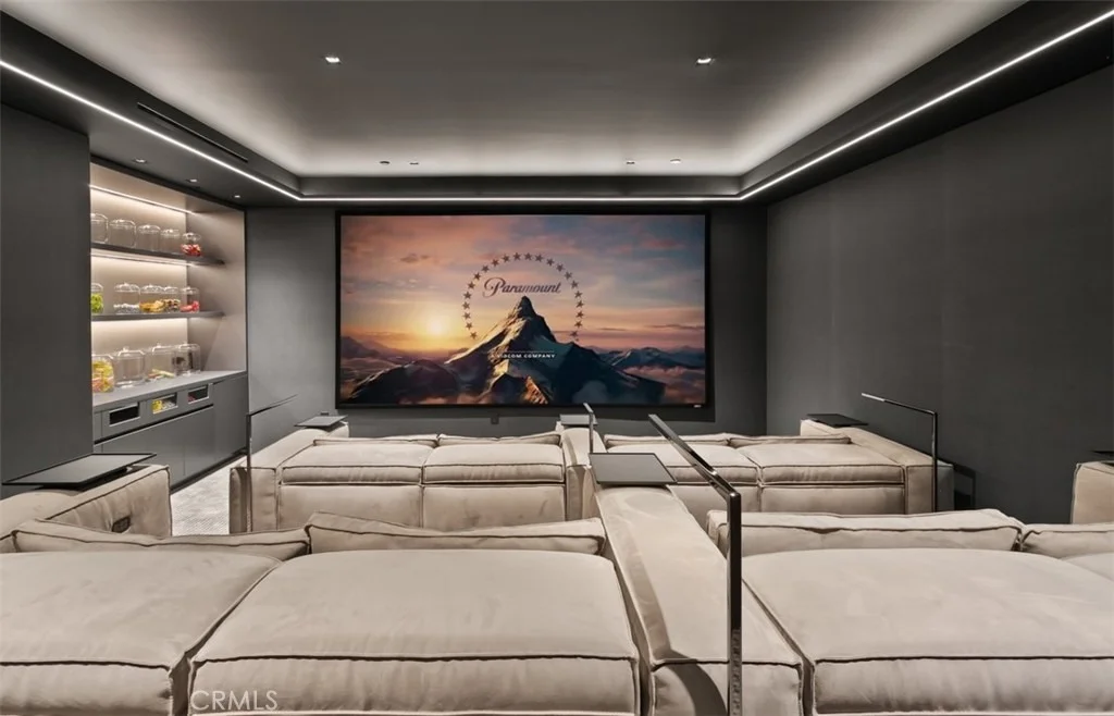 Photo of 7 Sailview