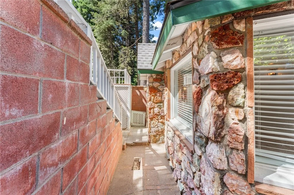 Photo of 724 Buckingham
