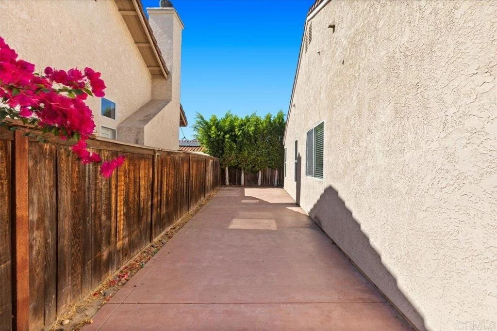 Photo of 4972 Lake Shore Court